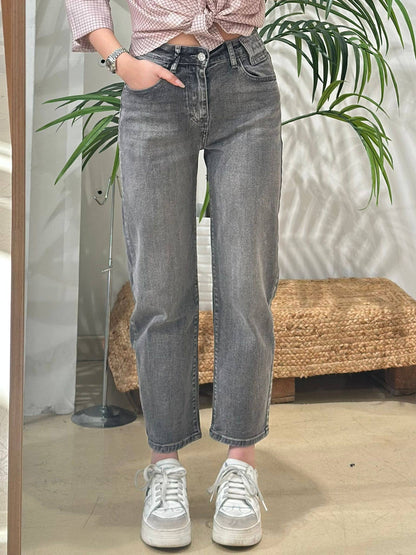 Jean mom gris