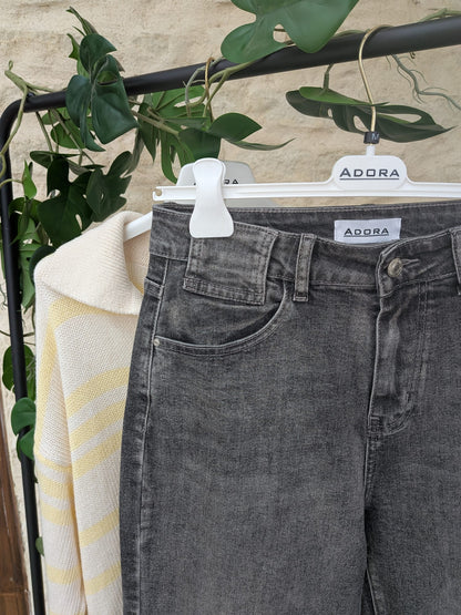 Jean mom gris