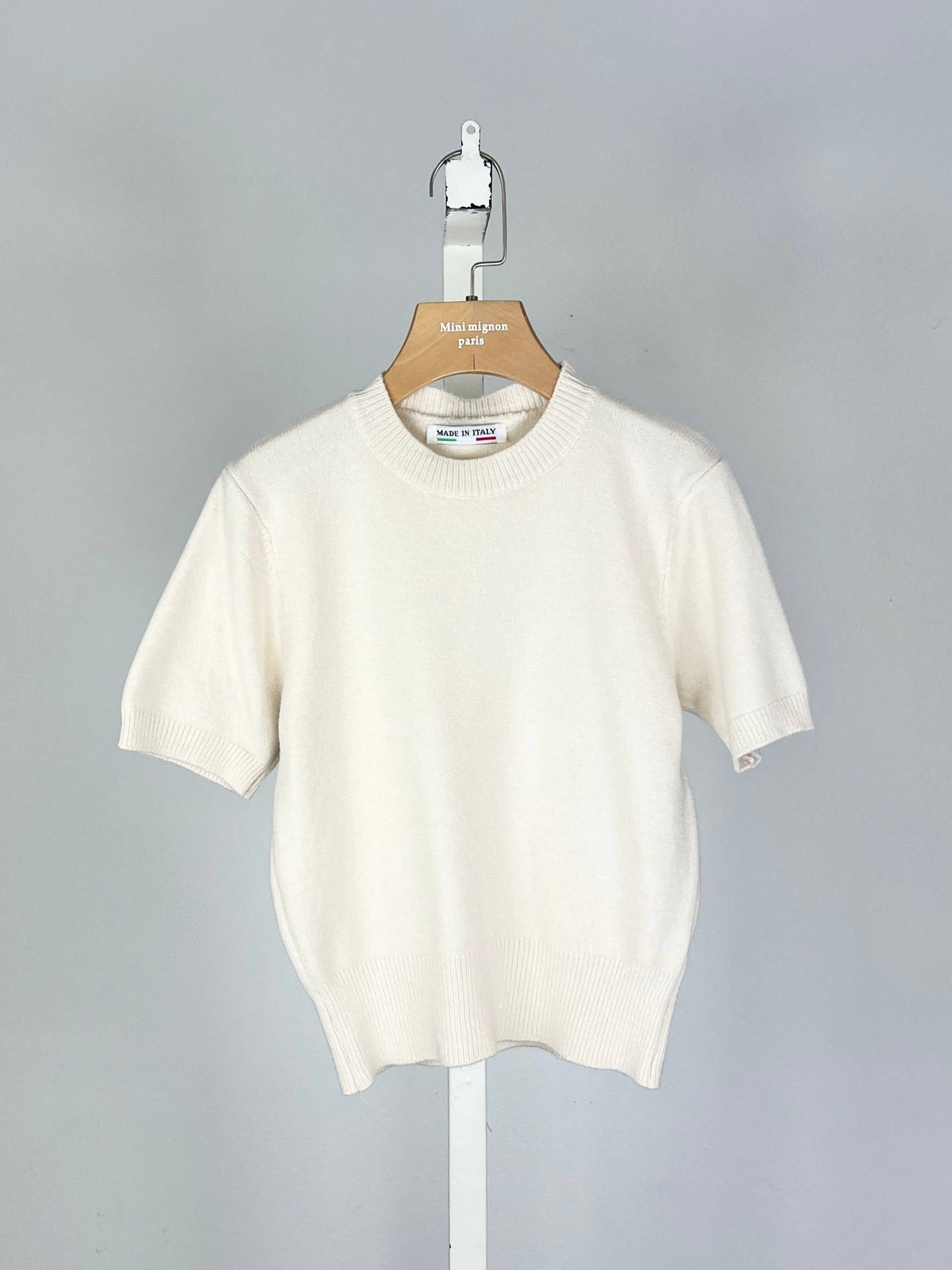 Pull doux à manches courtes